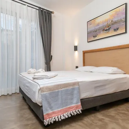 Moon Alacati Adults Only Hotell 3*