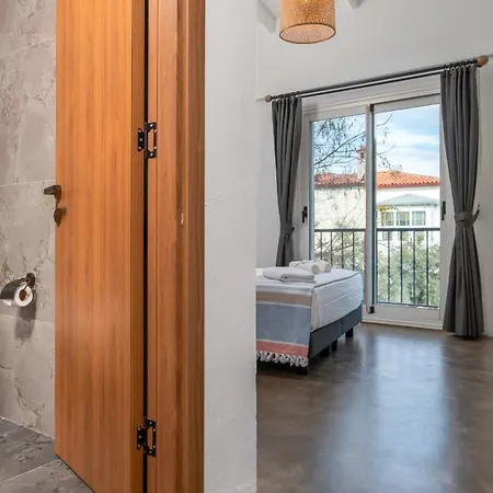Moon Alacati Adults Only Hotell
