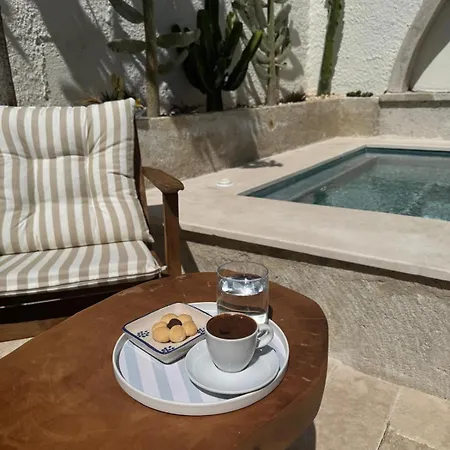 Moon Alacati Adults Only Hotell