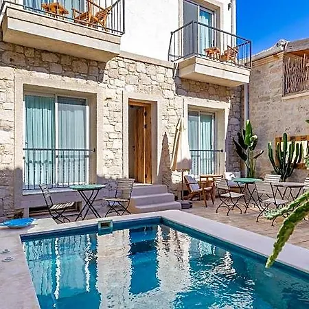 Moon Alacati Adults Only
